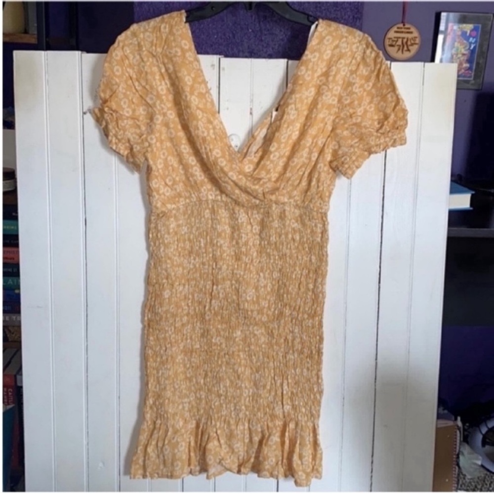 Lumiere Urban Outfitters Mini Dress Yellow Floral Size M